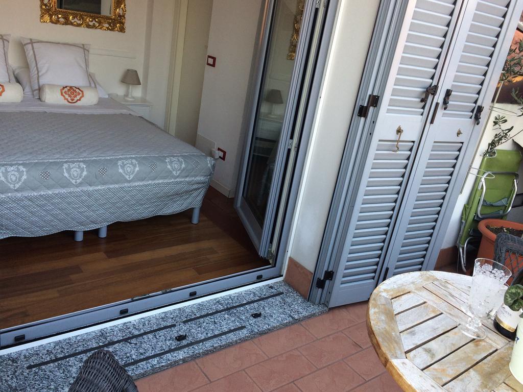 Apartment Pied A Terre With Terrazza In Milan City Center Ngoại thất bức ảnh